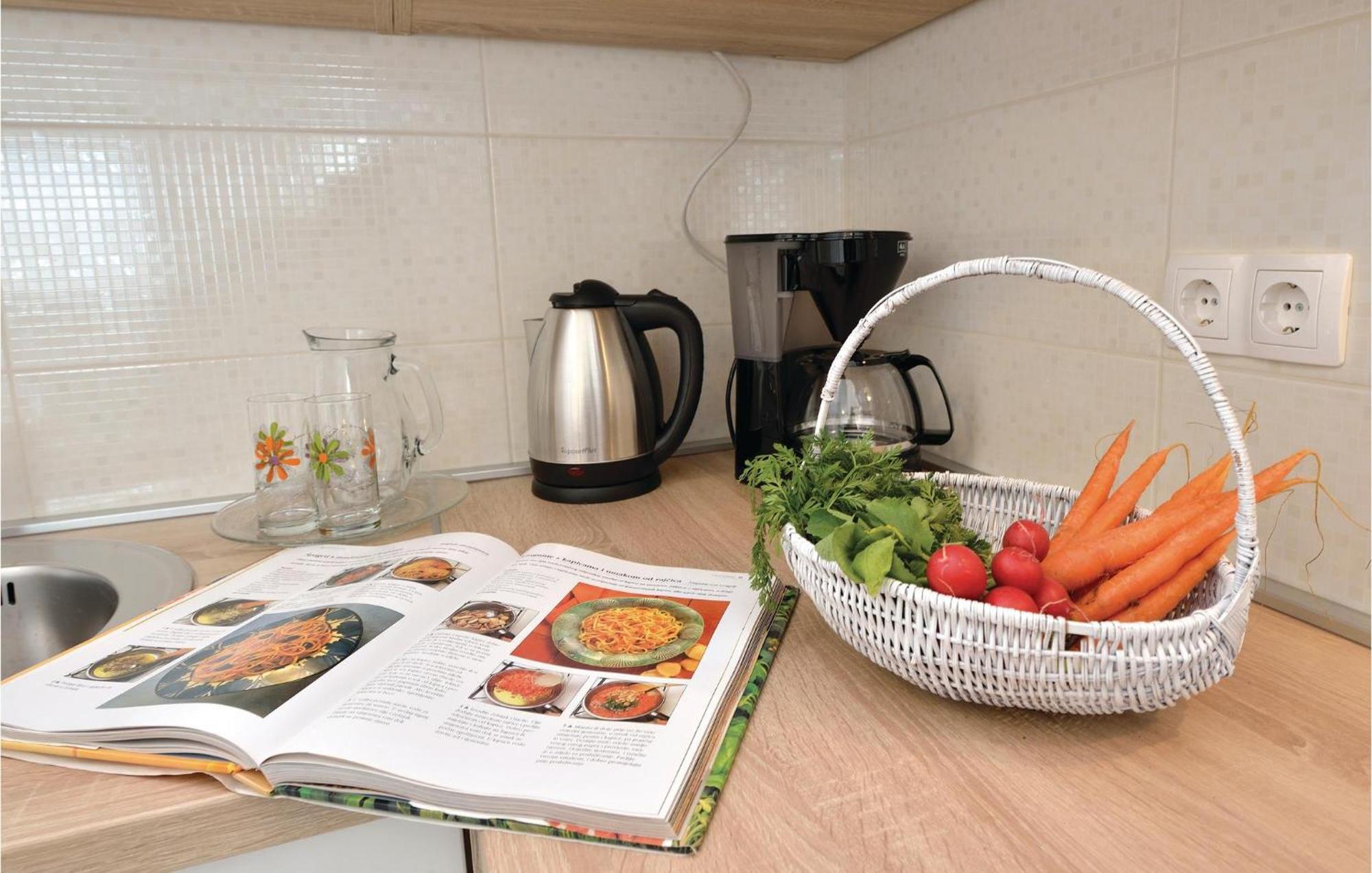 Nice Apartment In Vrsi-Mulo With Wifi Εξωτερικό φωτογραφία