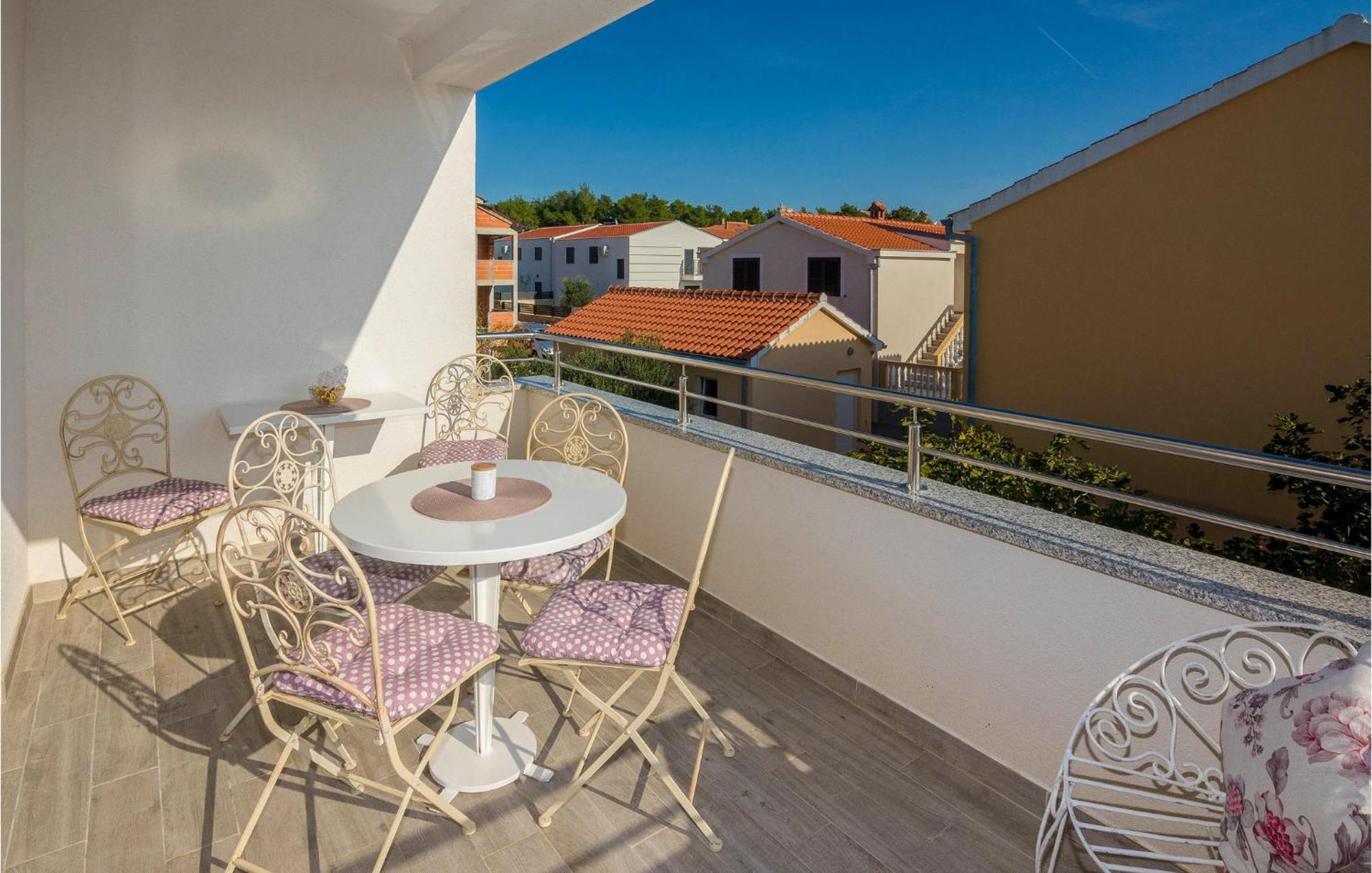 Nice Apartment In Vrsi-Mulo With Wifi Εξωτερικό φωτογραφία